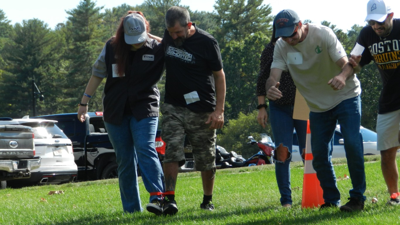 Tynic team three-legged race