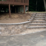 Tynic-retaining-wall-with-steps-brown