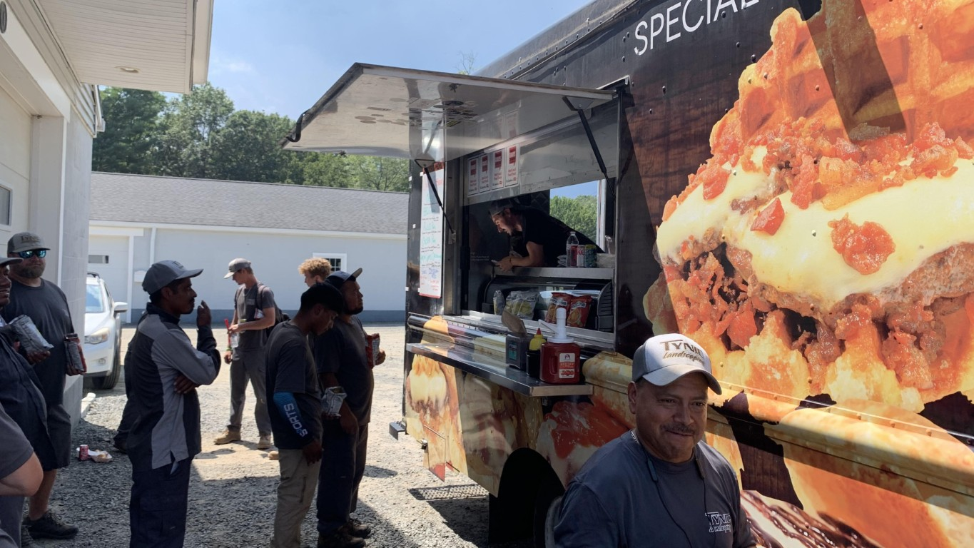 Tynic team food truck event